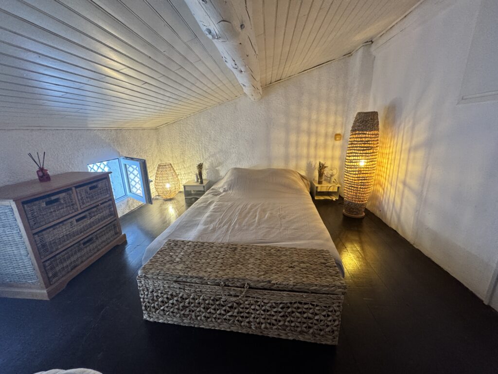 Chambre mezzanine avec deux couchages